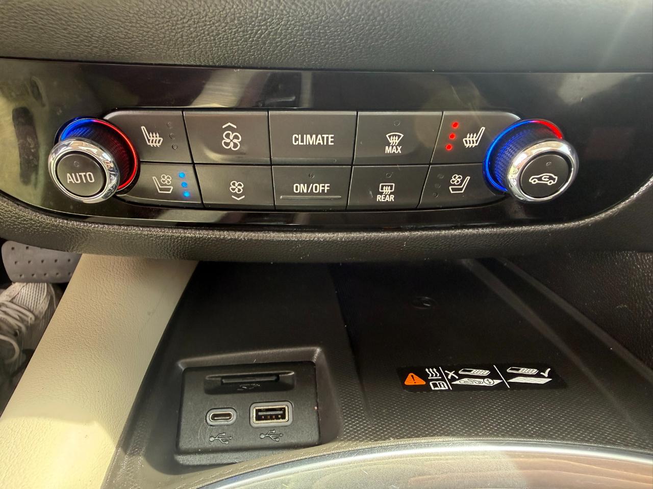 Buick Enclave Premium FWD 2022