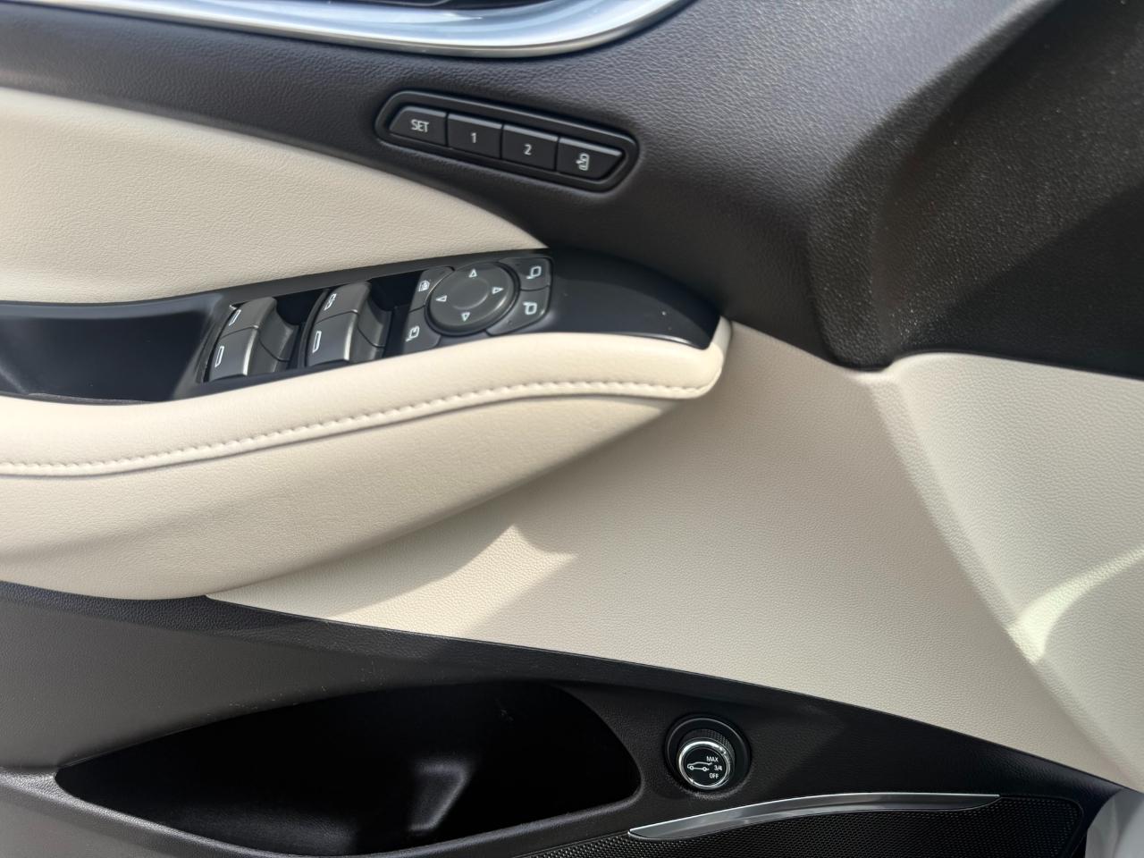 Buick Enclave Premium FWD 2022