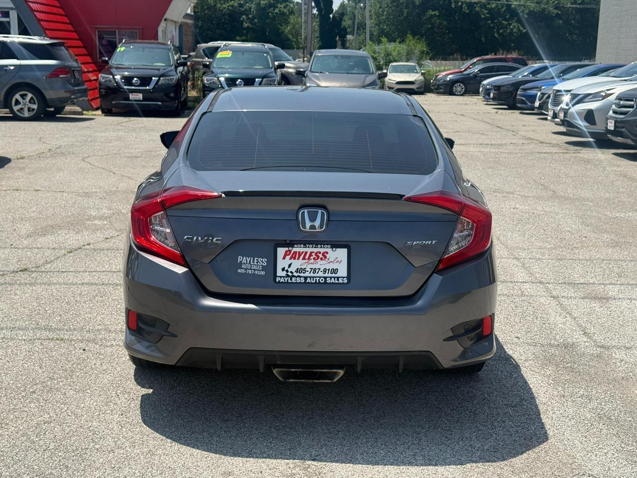 Honda Civic Sport 2021