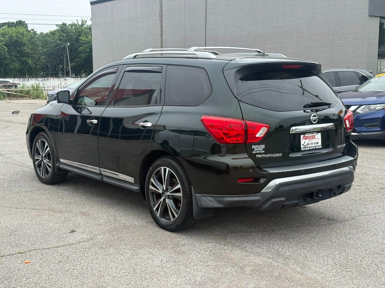 Nissan Pathfinder Platinum 2WD 2018