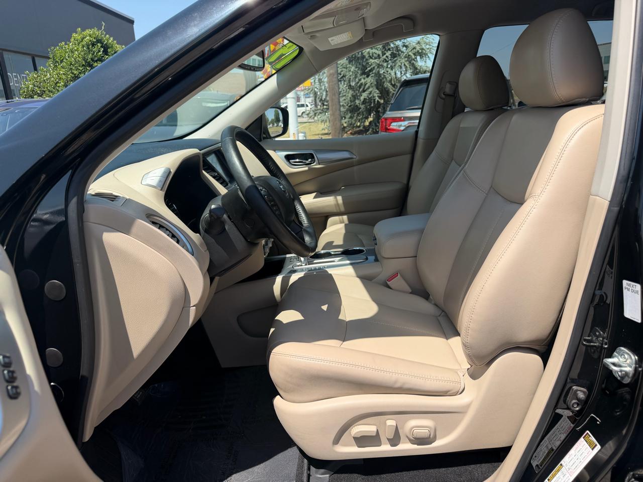 Nissan Pathfinder SL 2WD 2019