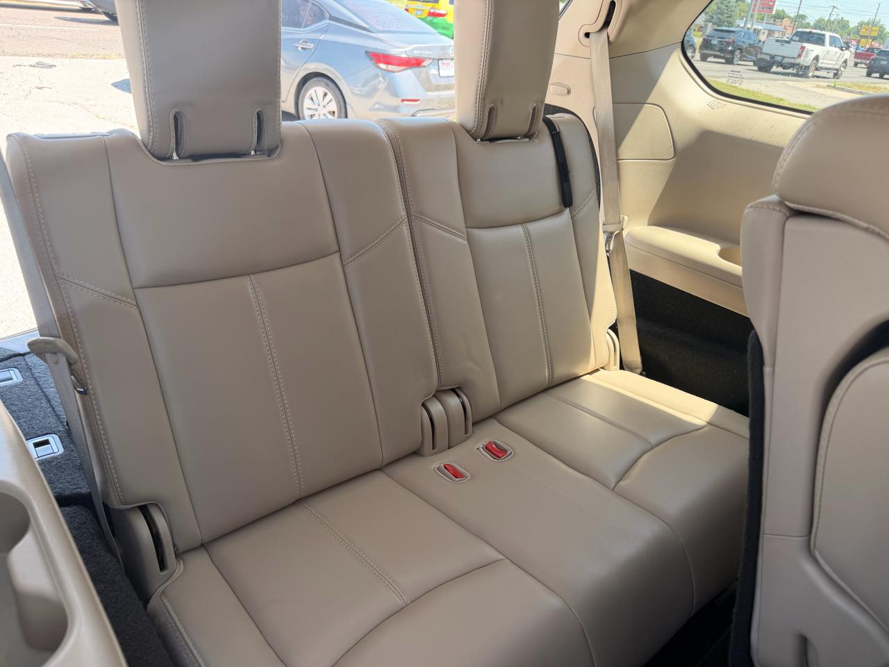 Nissan Pathfinder SL 2WD 2019