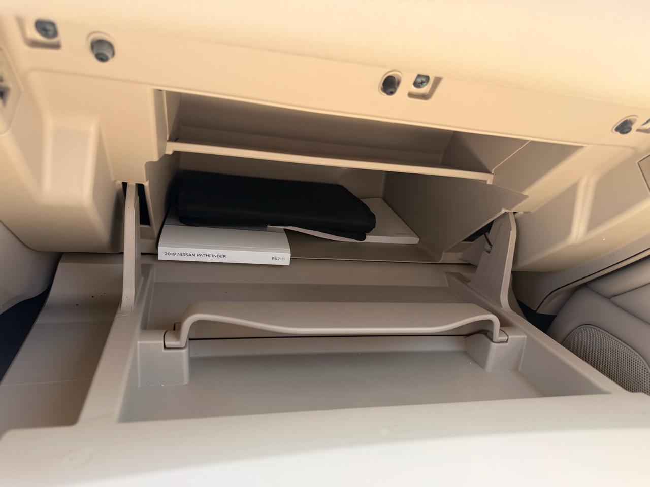 Nissan Pathfinder SL 2WD 2019