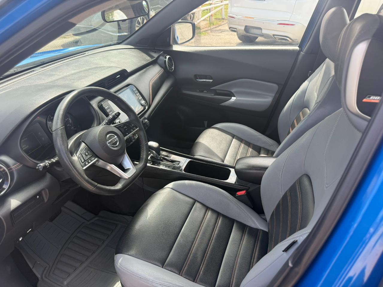 Nissan Kicks SR 2021