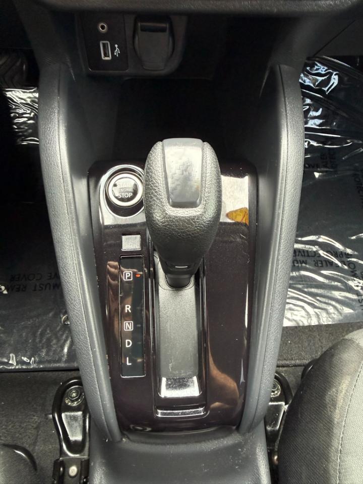 Nissan Versa S 2021