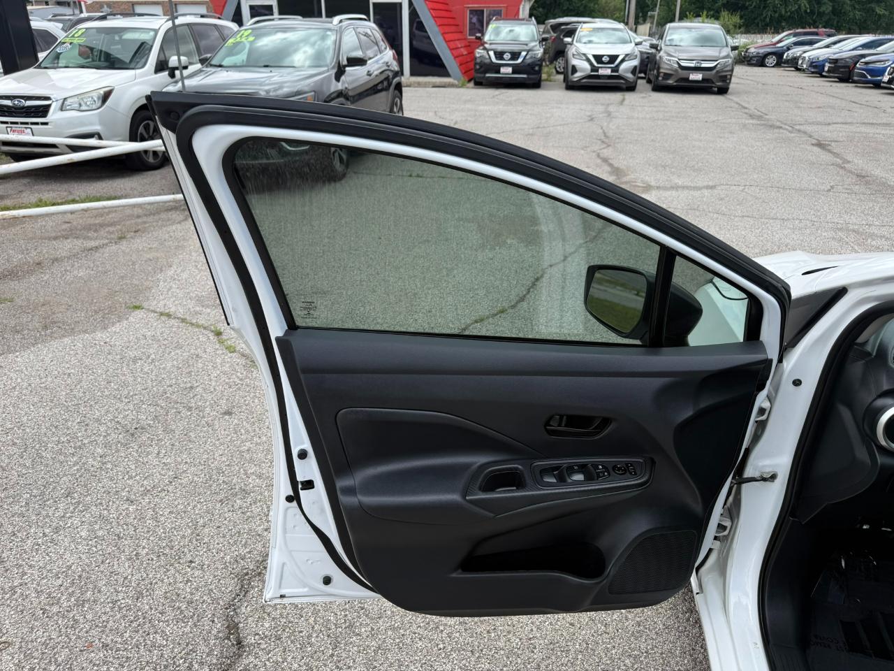 Nissan Versa S 2021