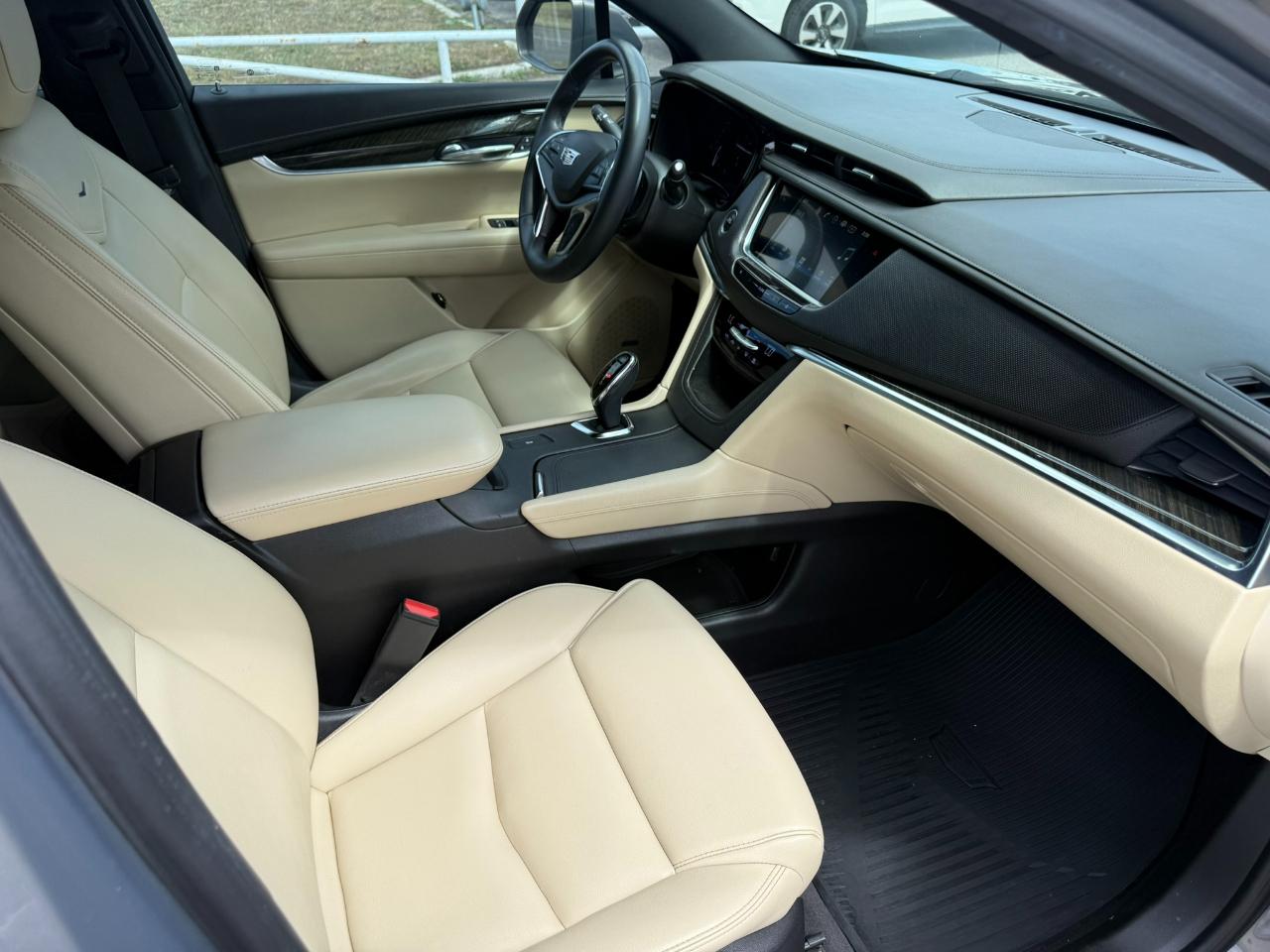 Cadillac XT5 Base 2018