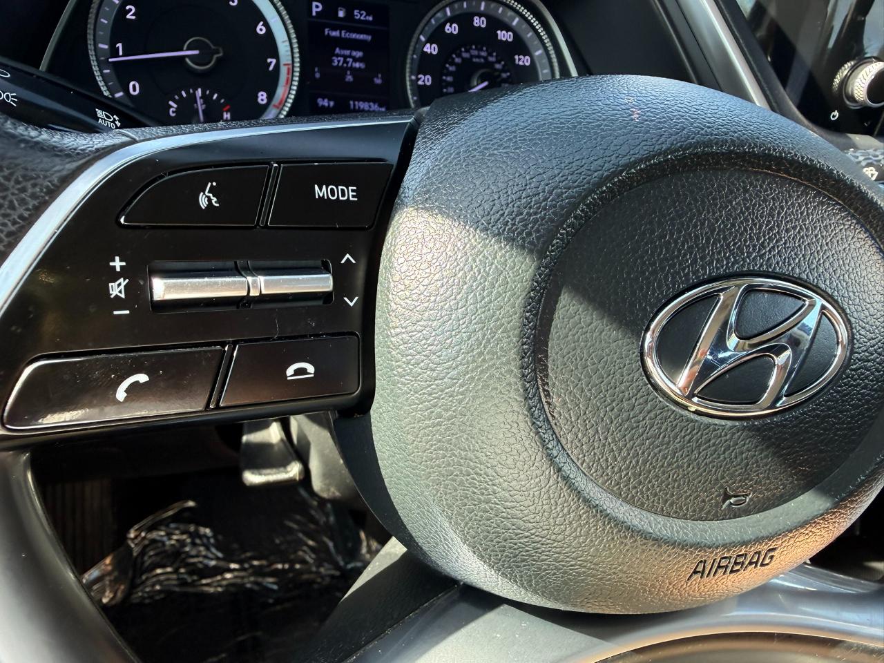 Hyundai Sonata SE 2022