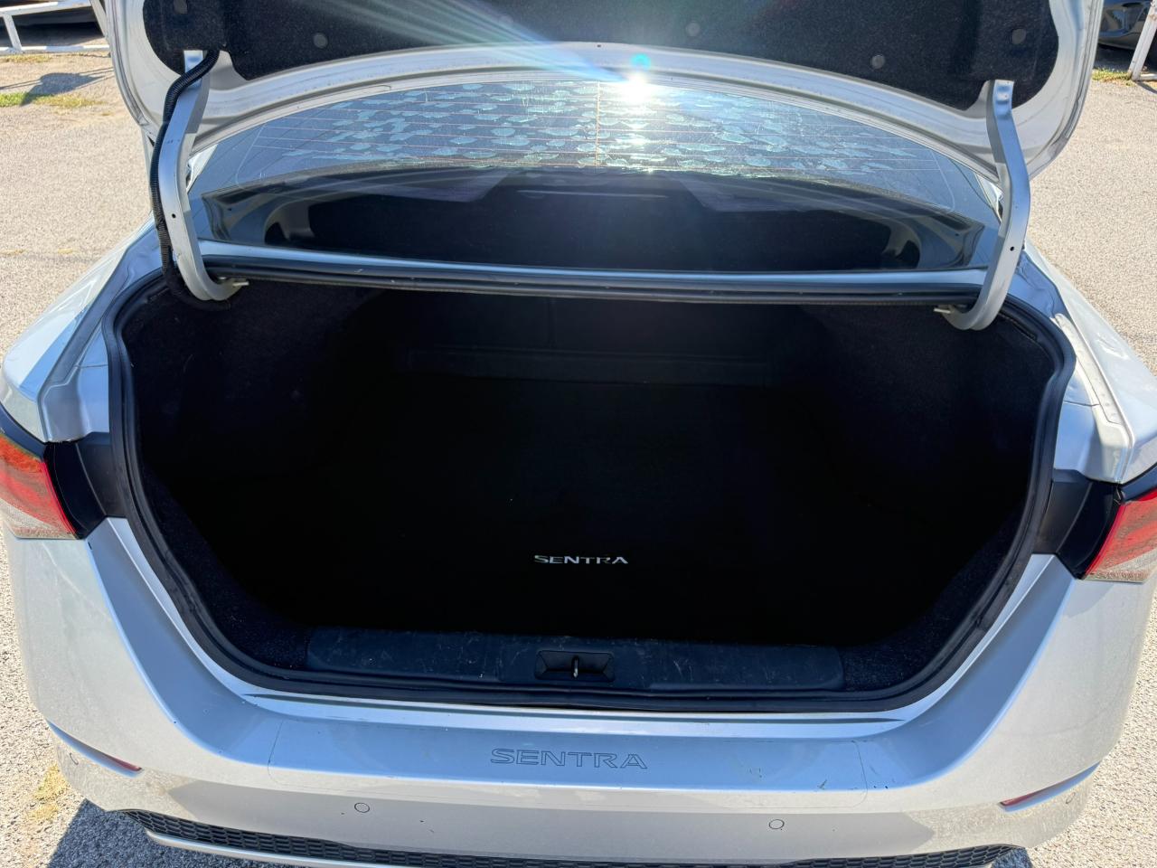 Nissan Sentra S 2022