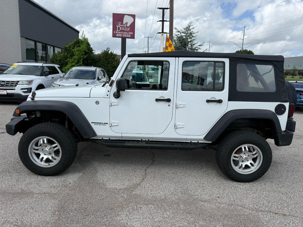 Jeep Wrangler Unlimited Sport 4x4 2016