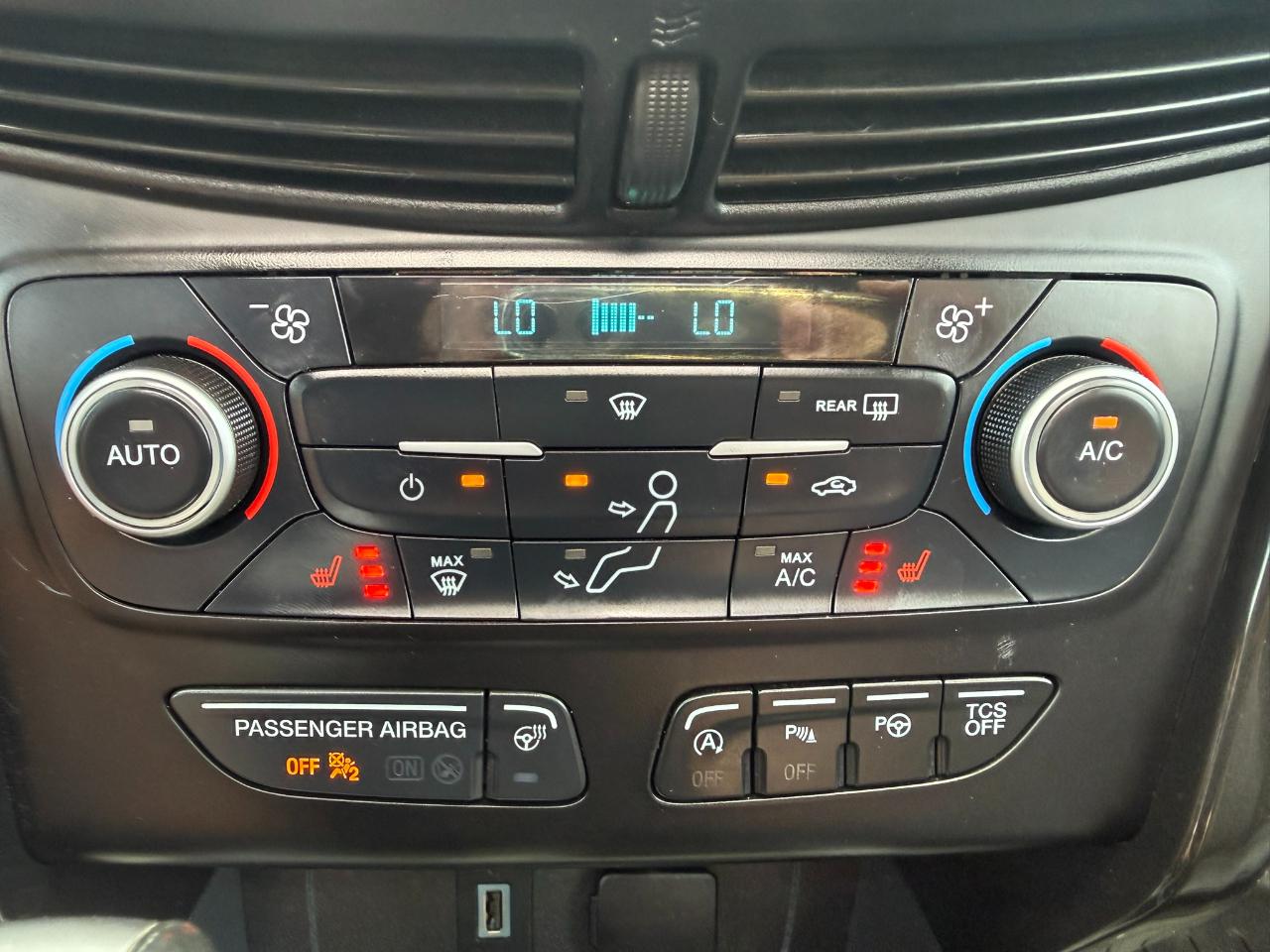 Ford Escape Titanium 4WD 2019