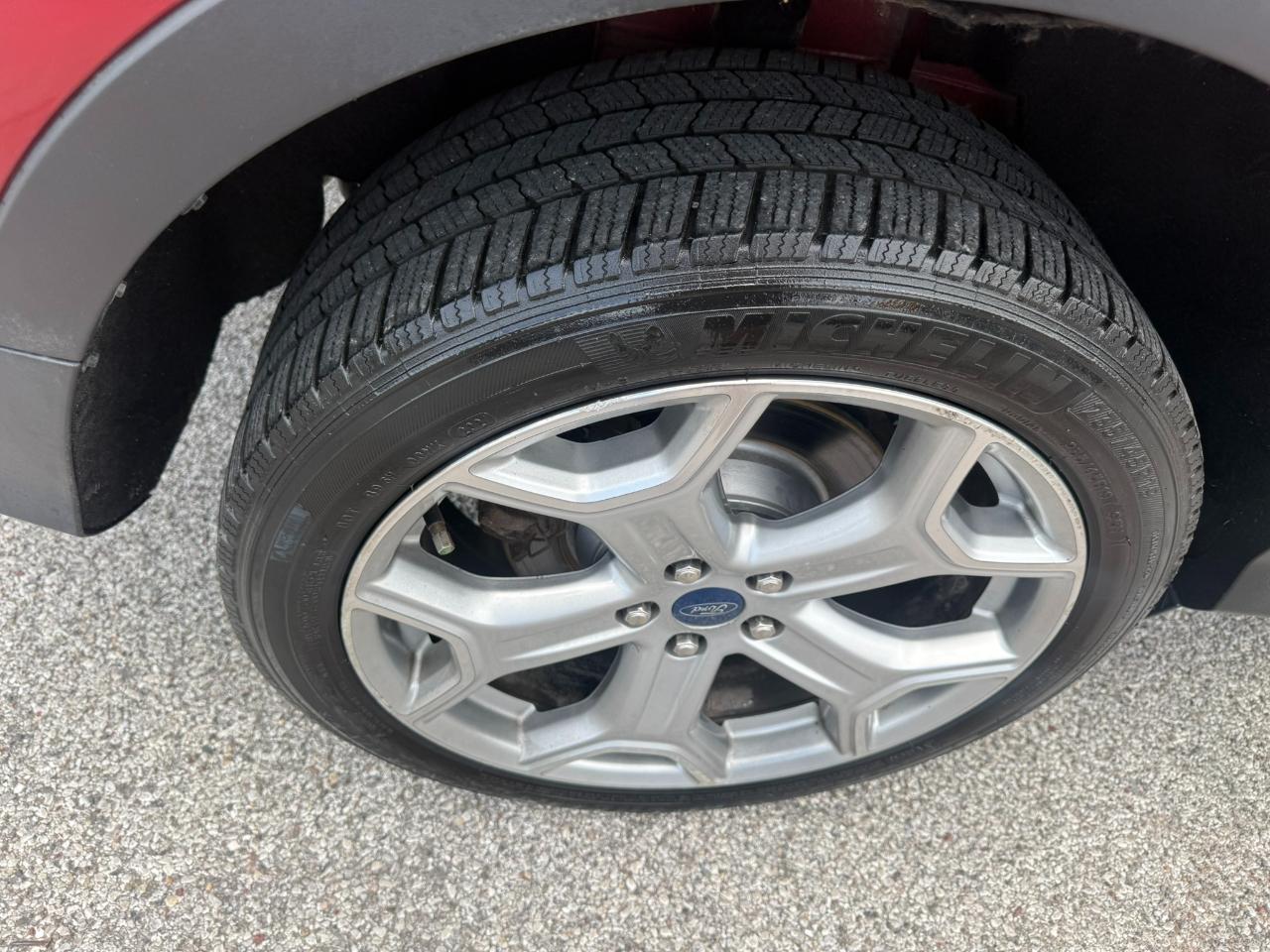 Ford Escape Titanium 4WD 2019
