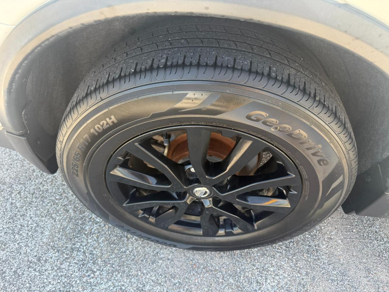 Nissan Rogue SV 2017