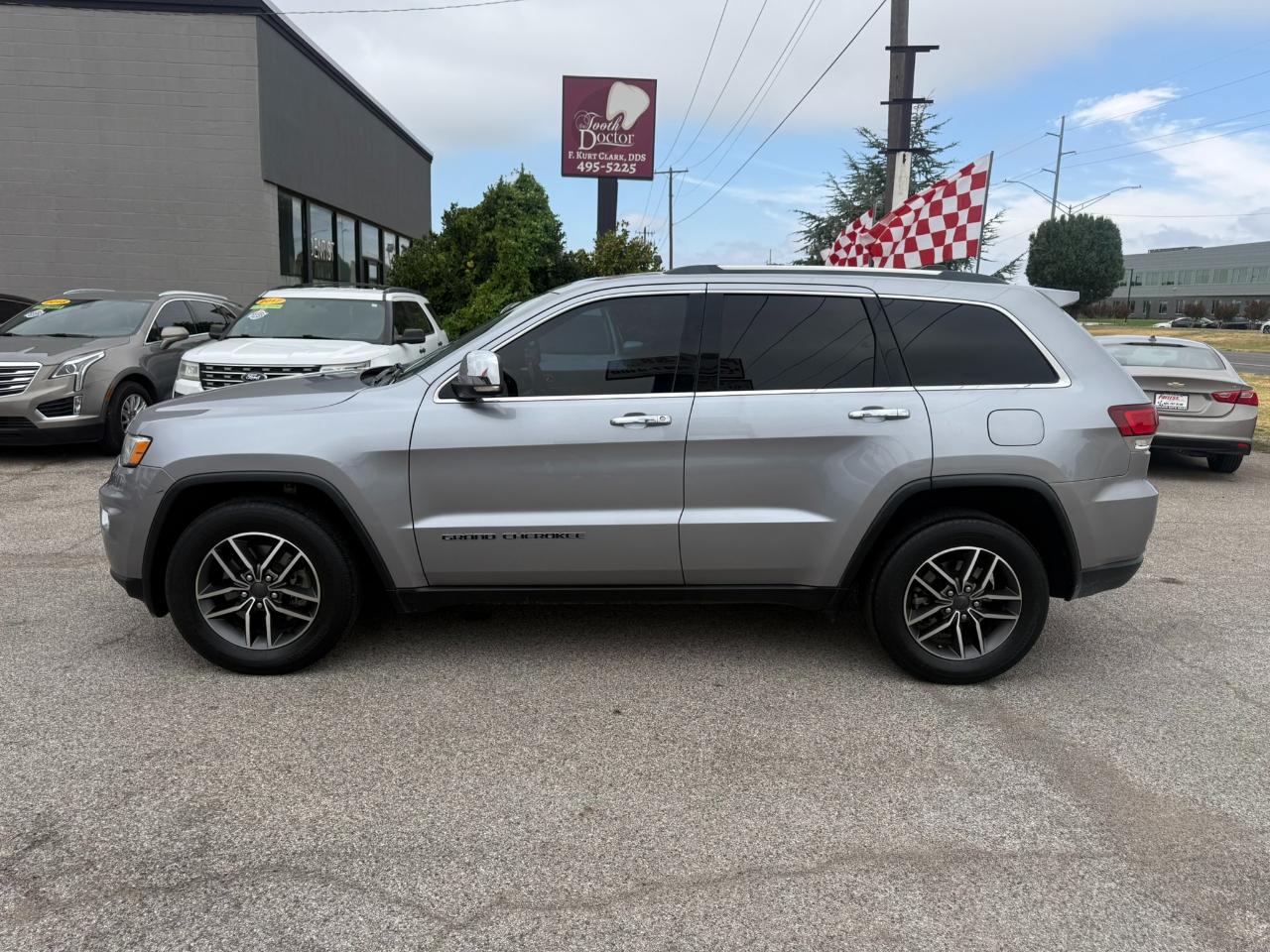 Jeep Grand Cherokee Limited 2WD 2021