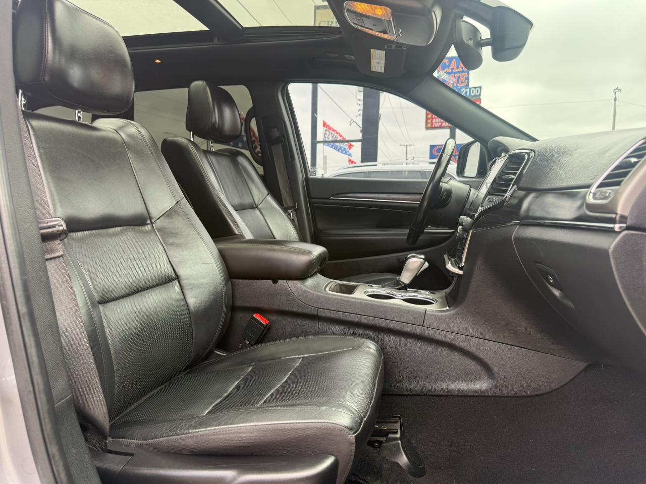 Jeep Grand Cherokee Limited 2WD 2021