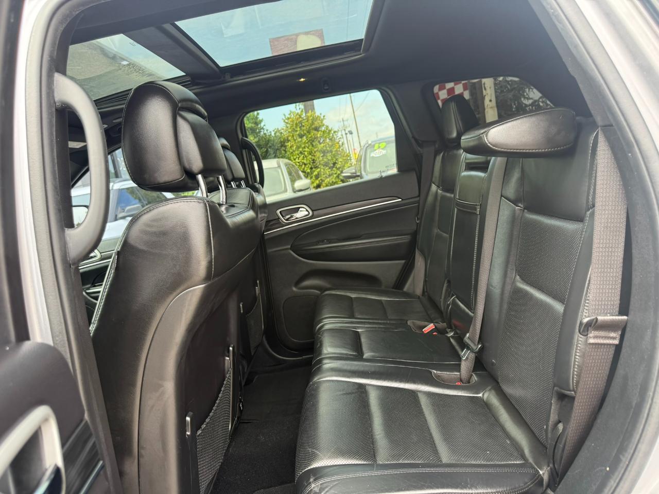 Jeep Grand Cherokee Limited 2WD 2021