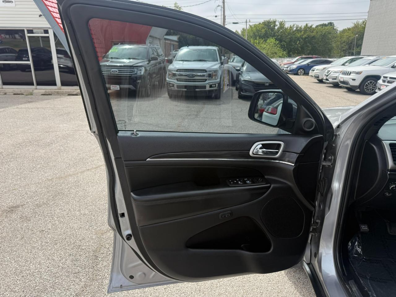 Jeep Grand Cherokee Limited 2WD 2021