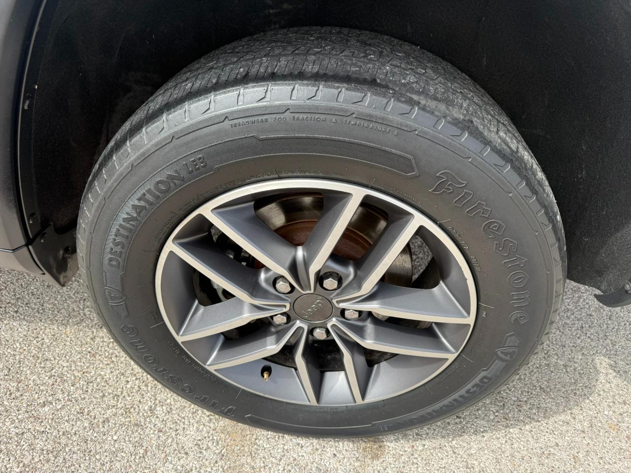 Jeep Grand Cherokee Limited 2WD 2021
