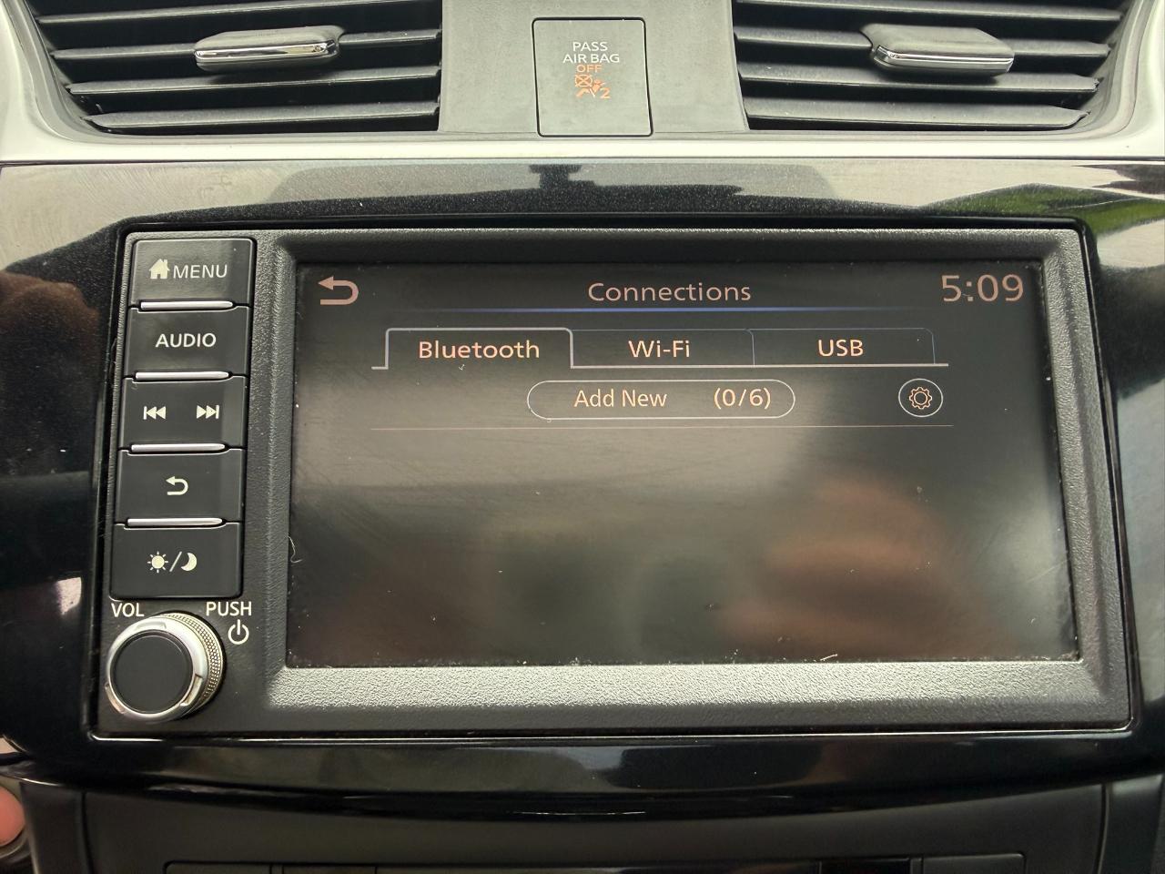 Nissan Sentra photo 17