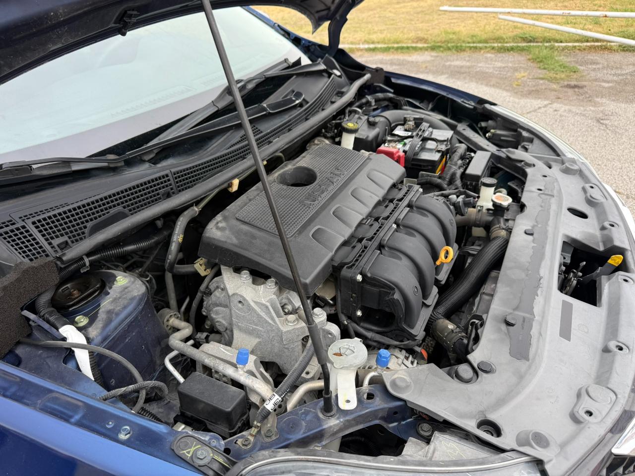 Nissan Sentra photo 29