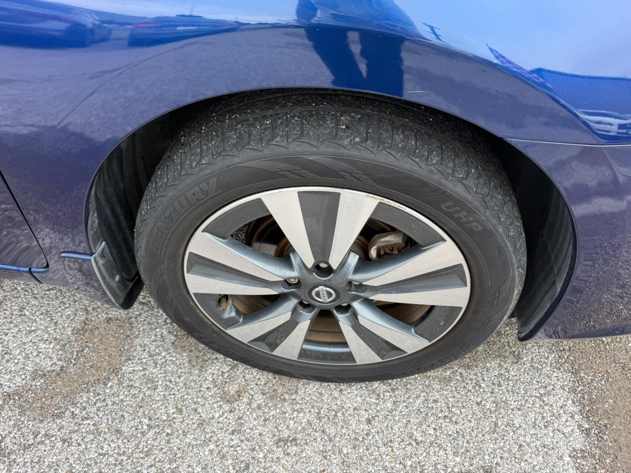 Nissan Sentra photo 30