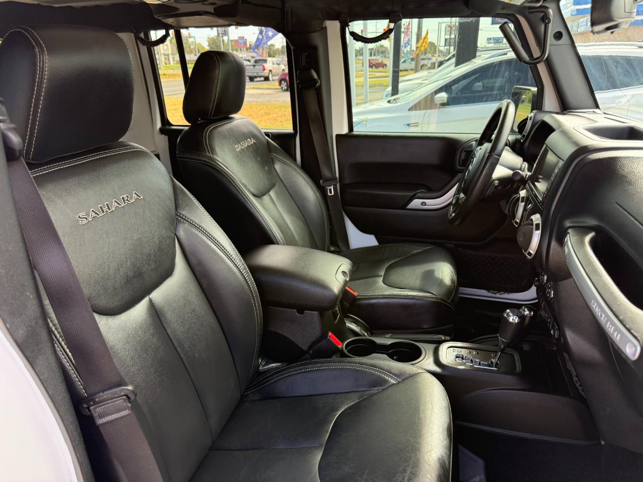 Jeep Wrangler JK Unlimited Sahara 4WD 2018