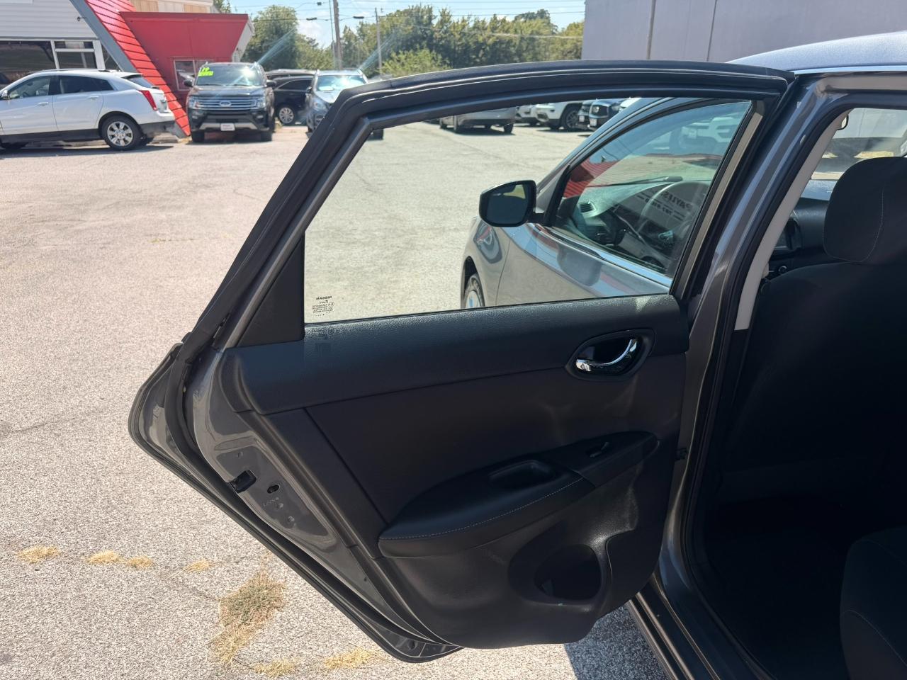 Nissan Sentra S 2019
