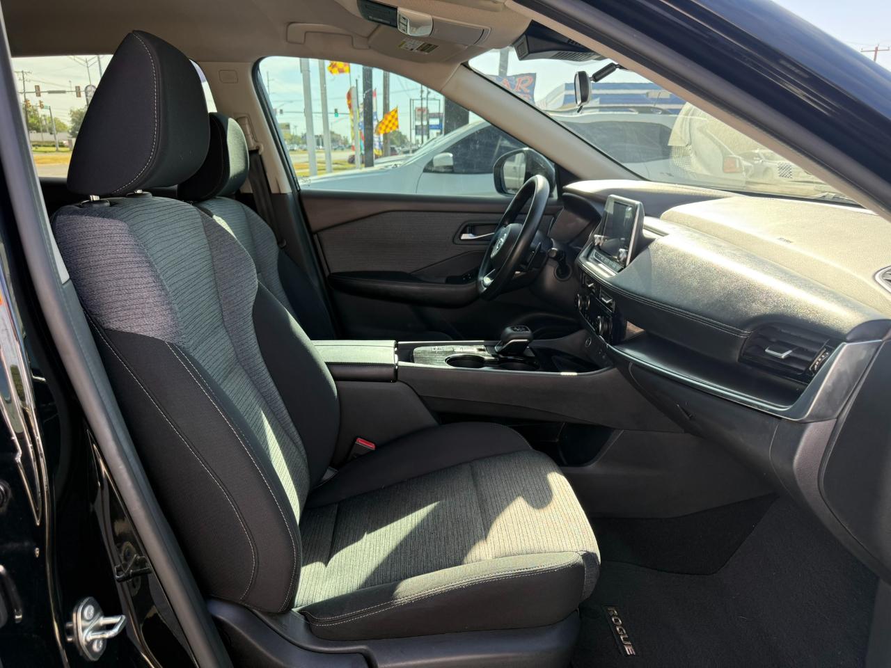 Nissan Rogue SV 2021