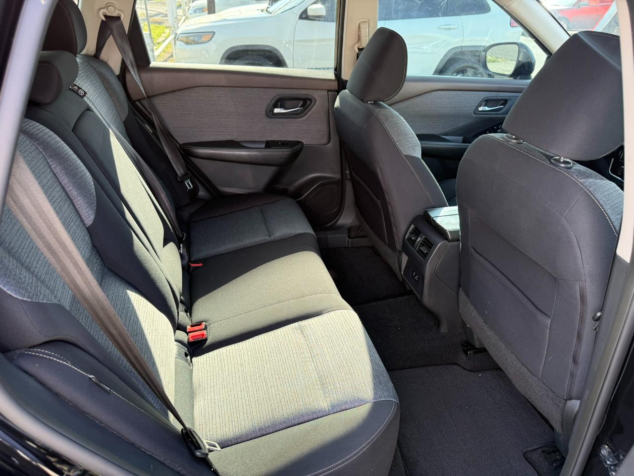 Nissan Rogue SV 2021