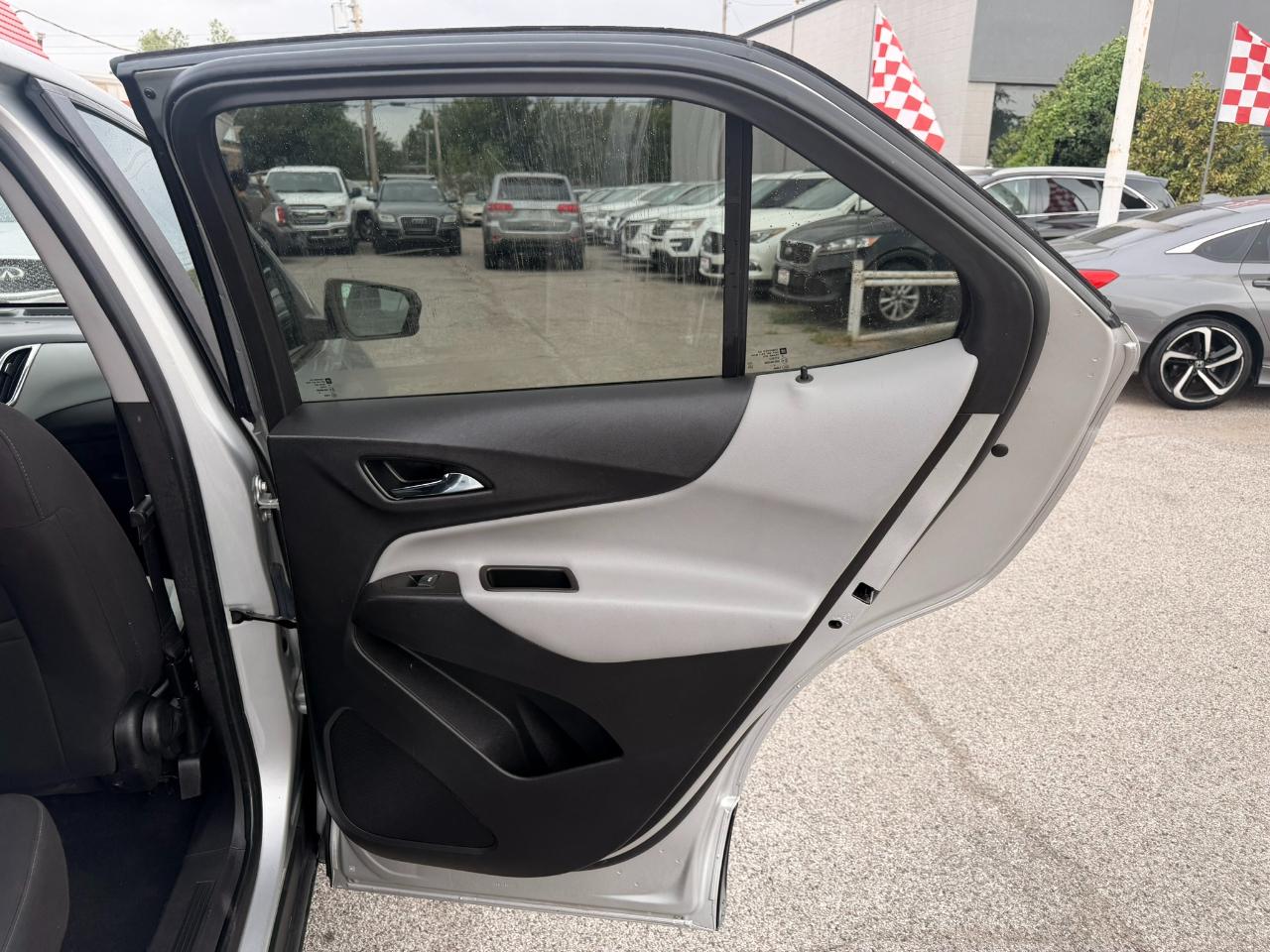 Chevrolet Equinox LS 2WD 2021