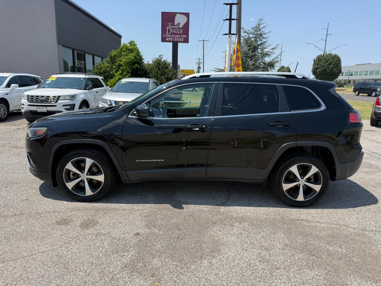 Jeep Cherokee Limited FWD 2020