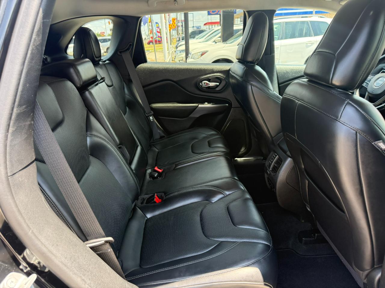 Jeep Cherokee Limited FWD 2020