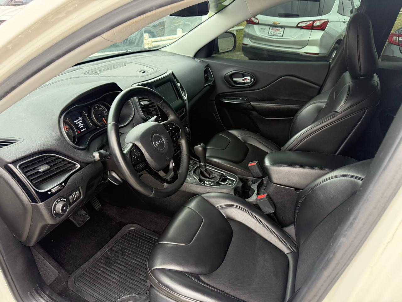 Jeep Cherokee Latitude Plus 4WD 2019