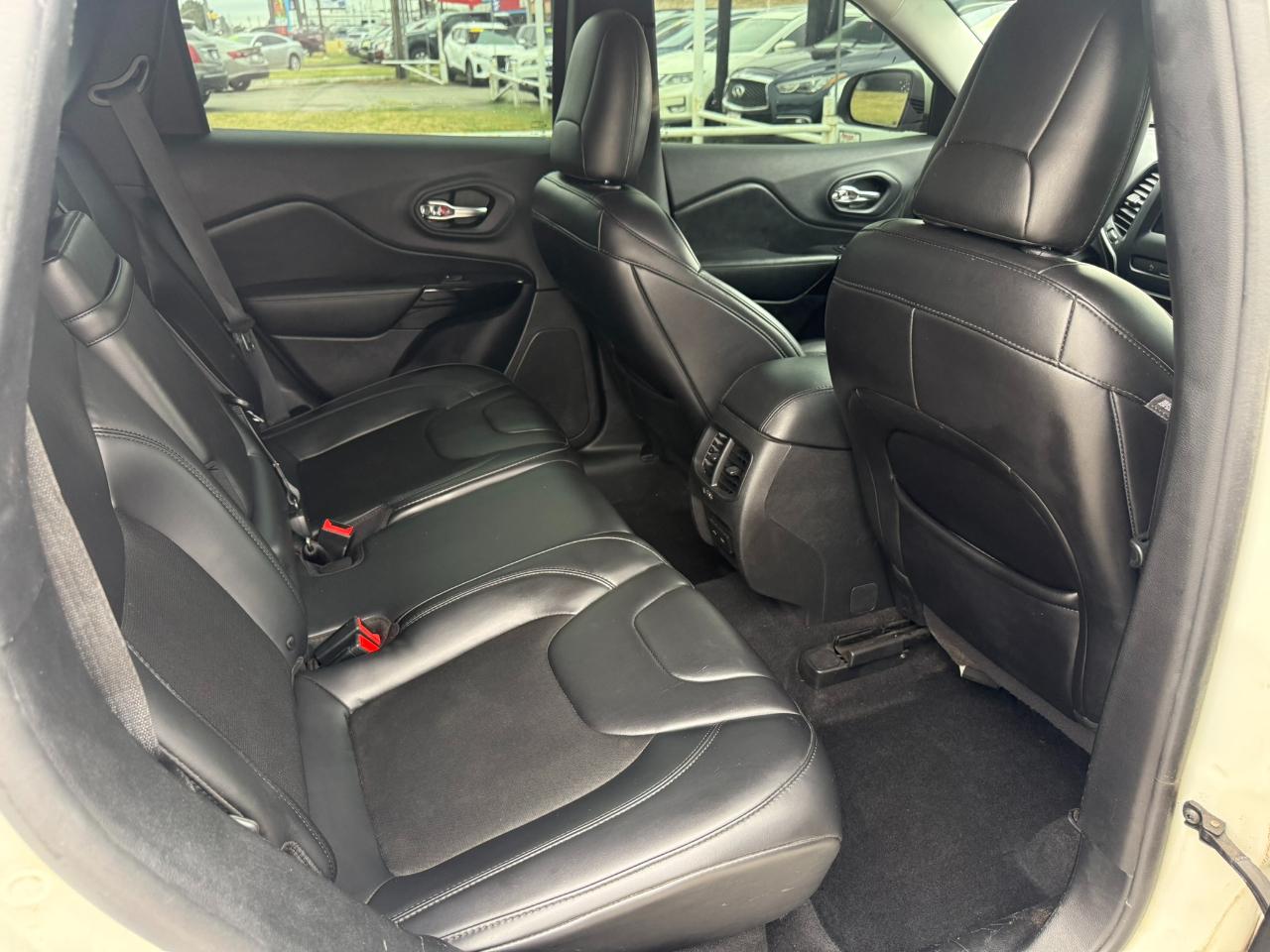 Jeep Cherokee Latitude Plus 4WD 2019