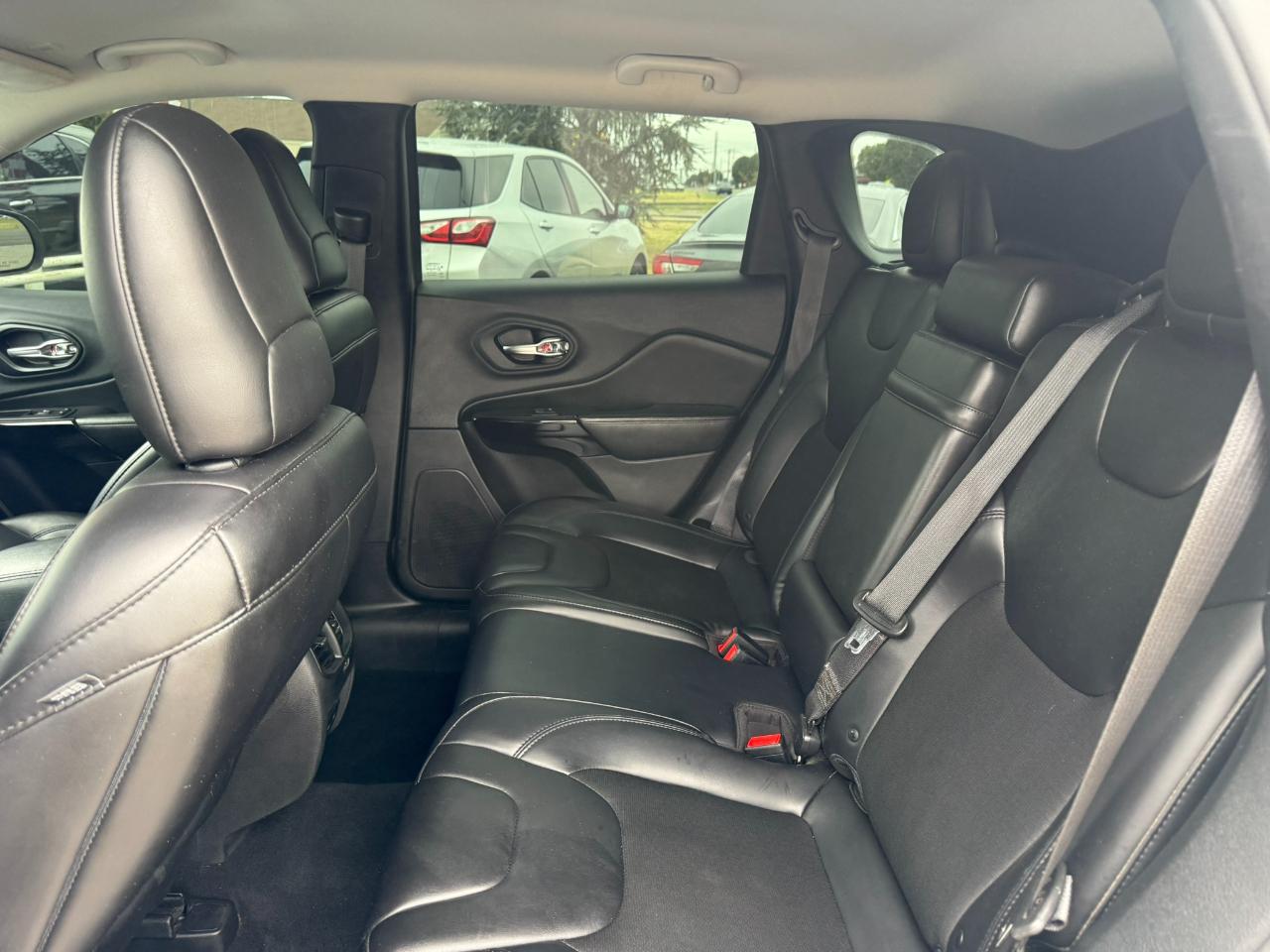 Jeep Cherokee Latitude Plus 4WD 2019