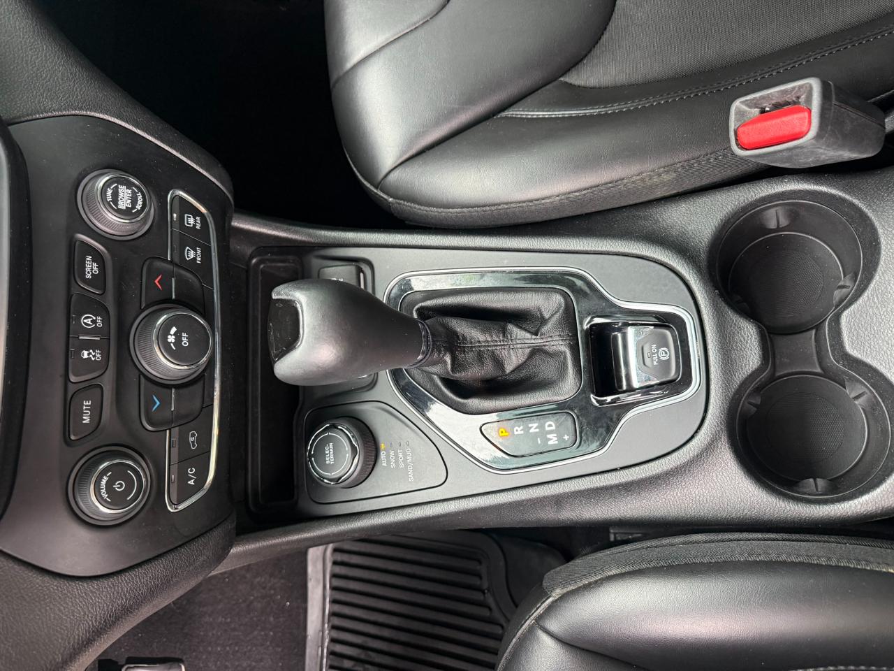 Jeep Cherokee Latitude Plus 4WD 2019