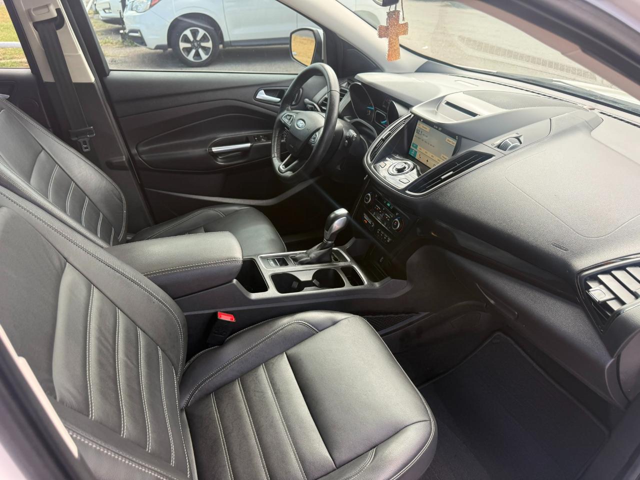 Ford Escape Titanium FWD 2018