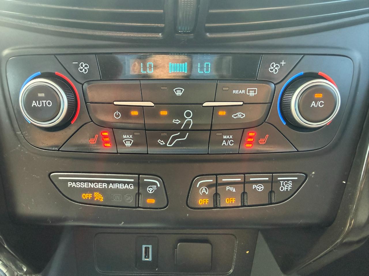 Ford Escape Titanium FWD 2018