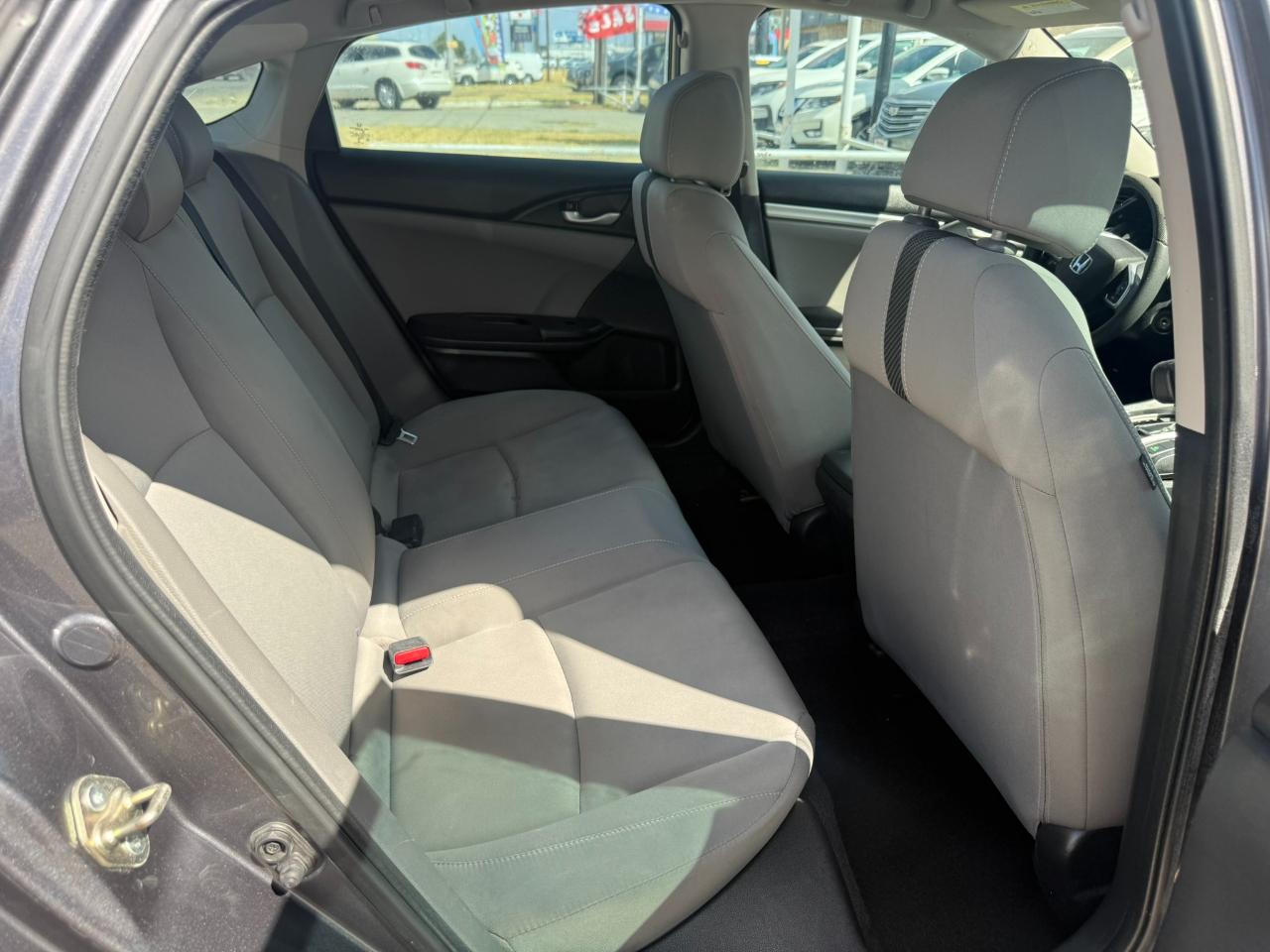 Honda Civic LX Sedan CVT 2016