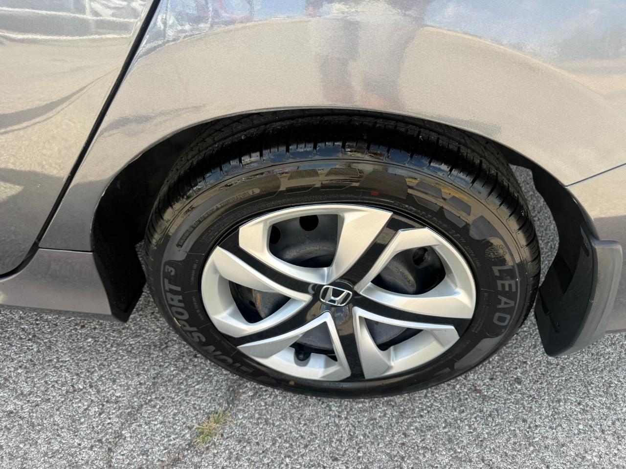 Honda Civic LX Sedan CVT 2016