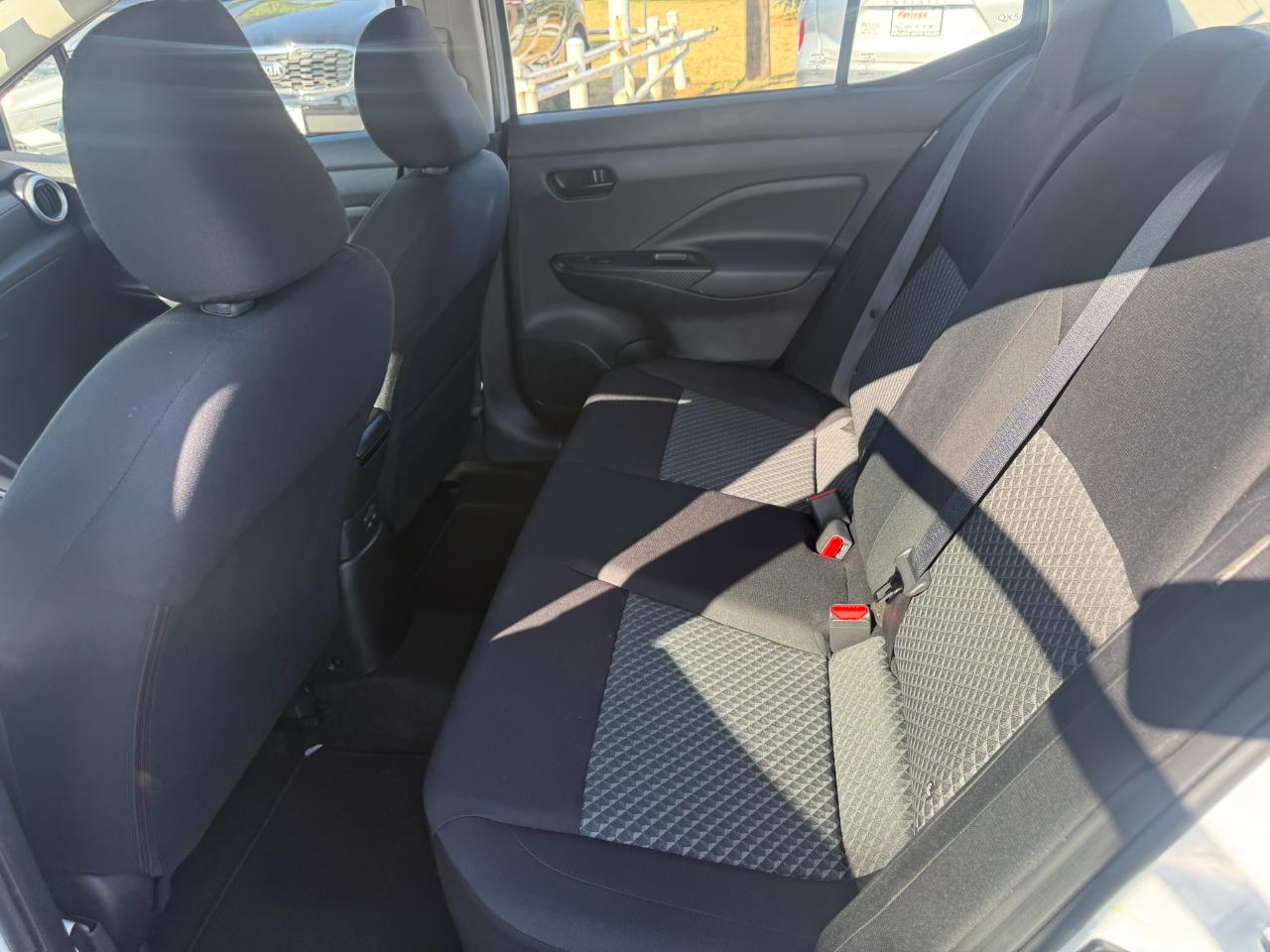 Nissan Versa S CVT 2022