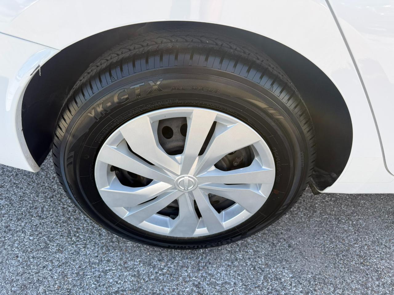 Nissan Versa S CVT 2022