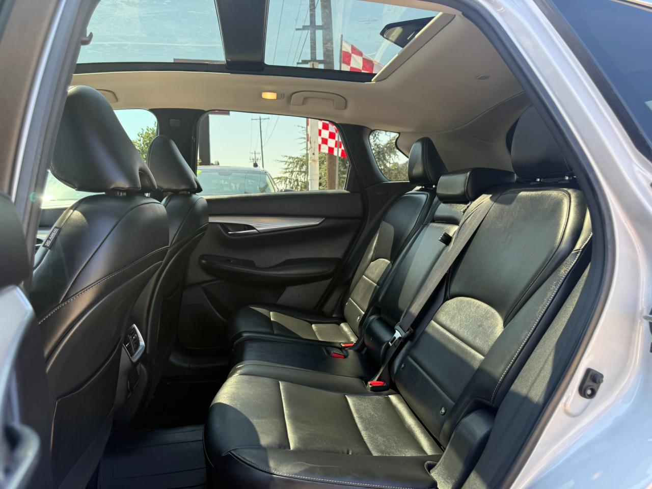 Infiniti QX50 LUXE 2020