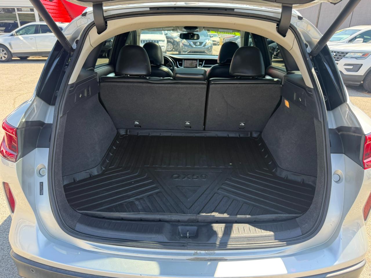 Infiniti QX50 LUXE 2020