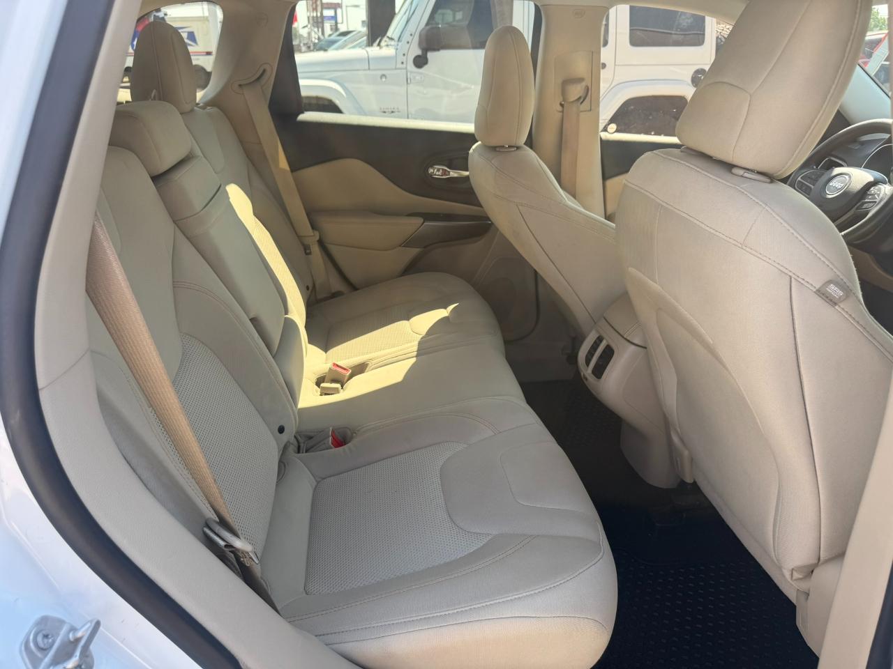 Jeep Cherokee Latitude 2019