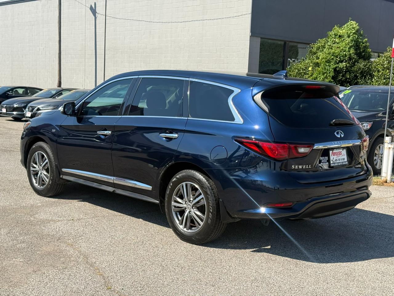 Infiniti QX60 PURE 2020