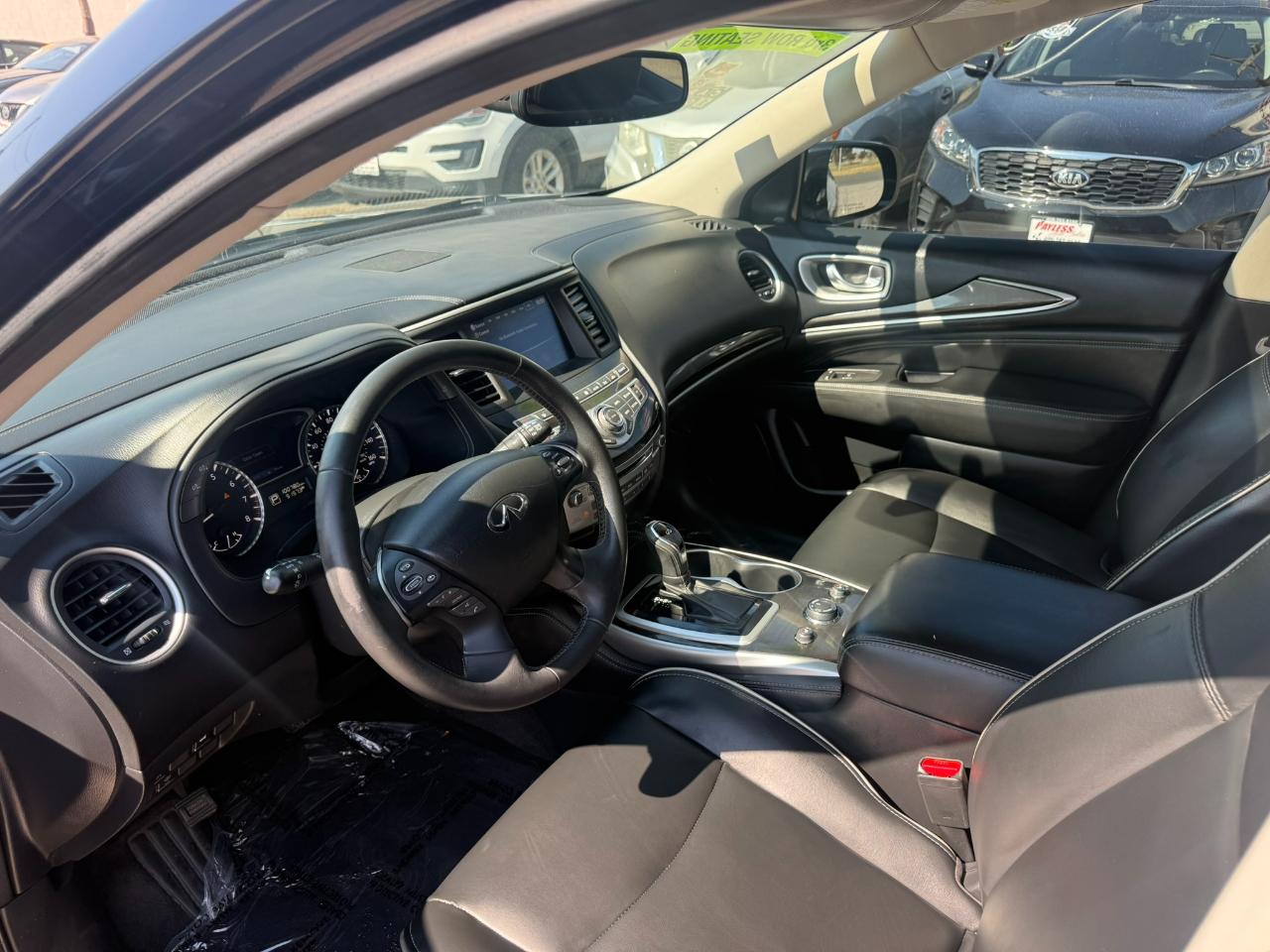 Infiniti QX60 PURE 2020