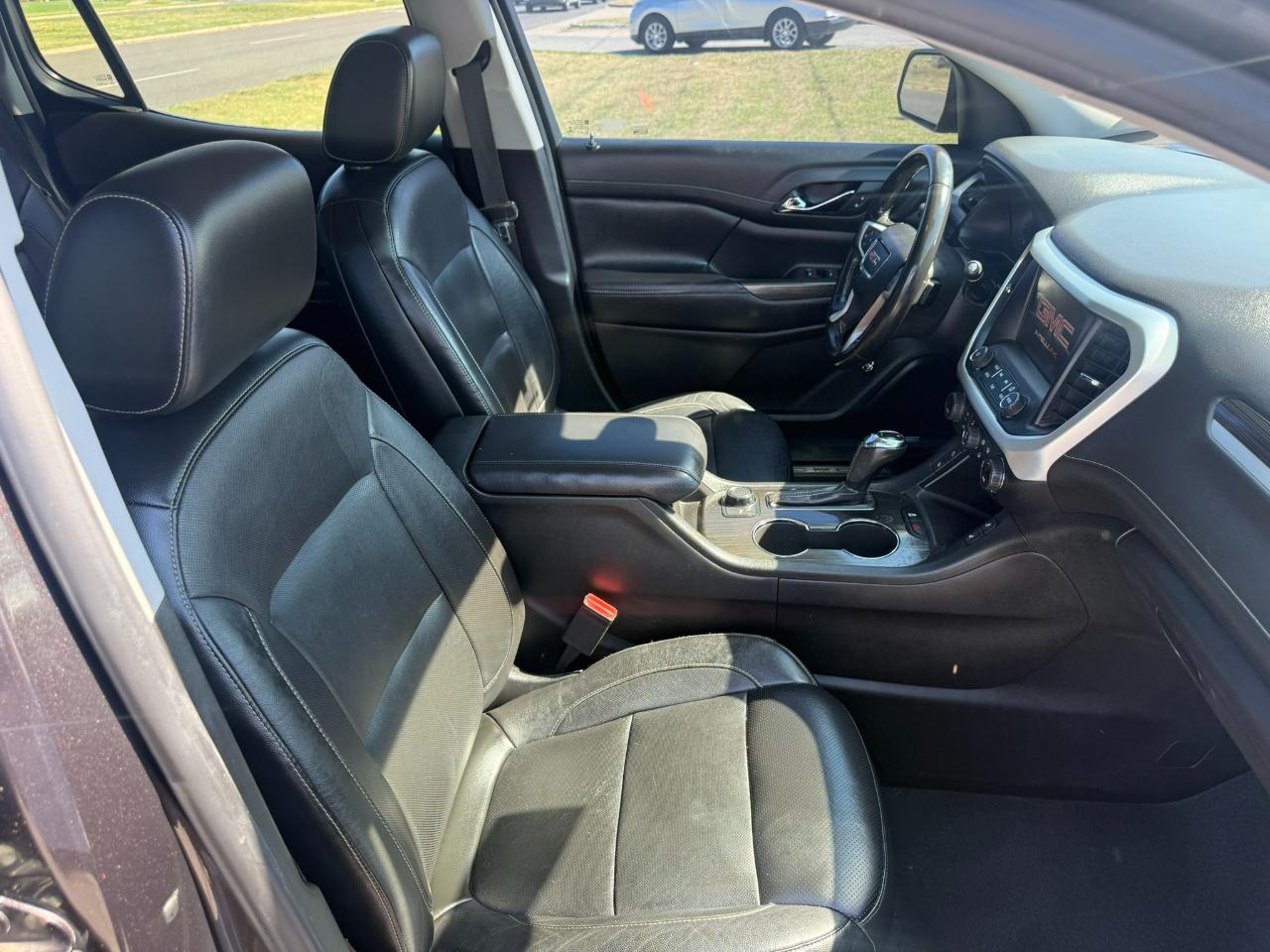 GMC Acadia SLT-1 FWD 2019