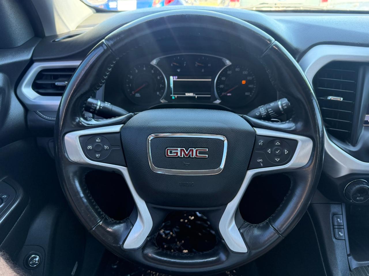 GMC Acadia SLT-1 FWD 2019