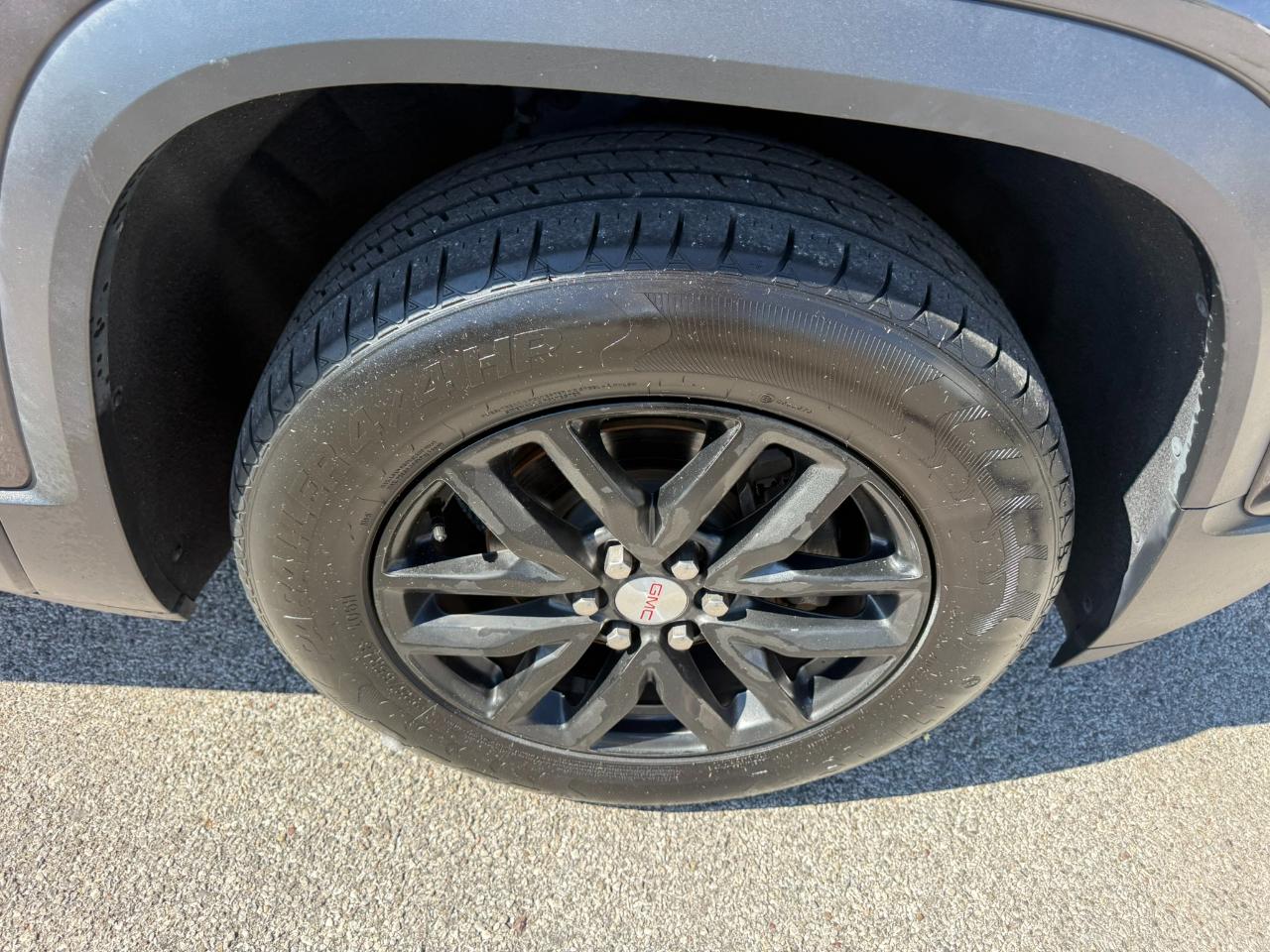 GMC Acadia SLT-1 FWD 2019